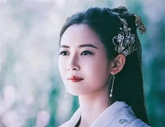 新版倚天屠龙记赵敏扮演者 3