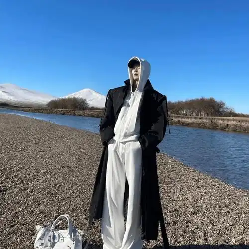 几张帅气男生头像