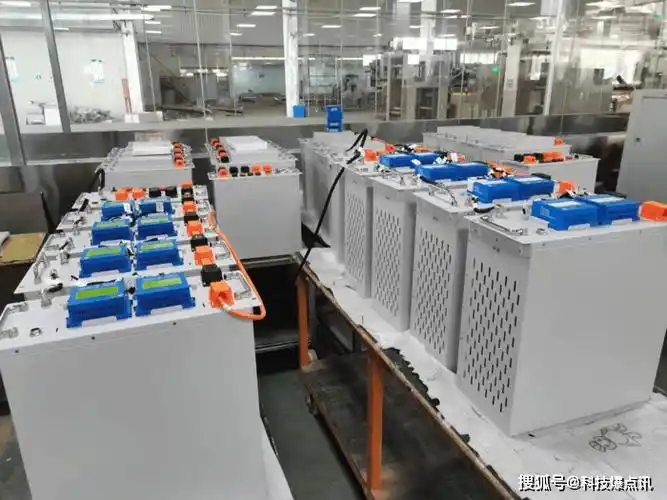 工商业储能:高压192v磷酸铁锂ups电池组——绿沃储能电池简介_锂电池