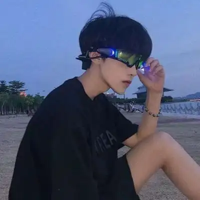 溺毙:超酷高冷范帅气魅力气质男_男生头像_我要个性网