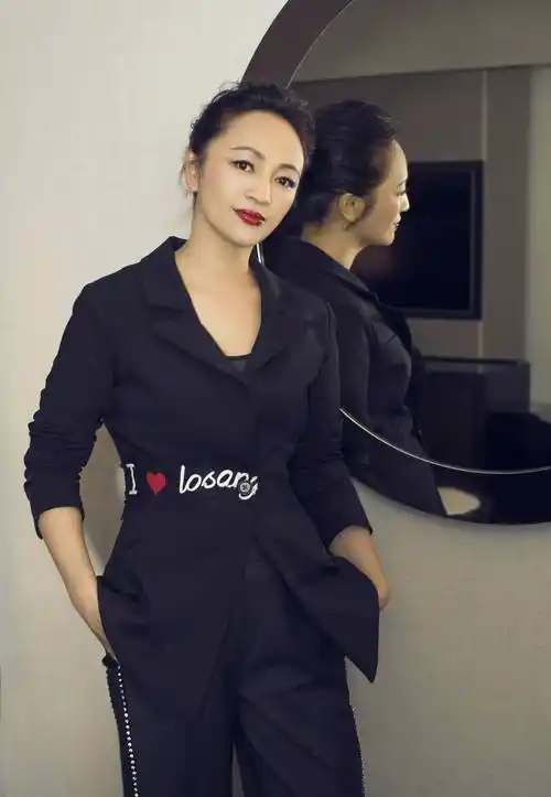 演员罗海琼,没有想过嫁豪门,和婆婆情如姐们_费麒_公司_男人