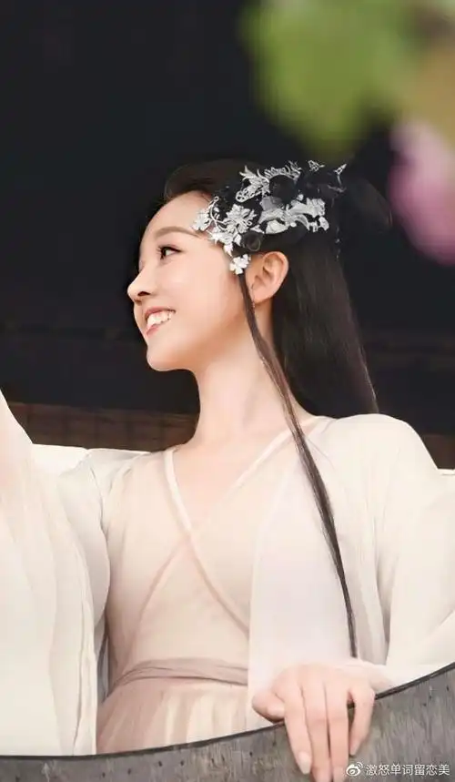 "孟婆"何花出演最美白蛇,搭档男主曾是电竞选手,爆款影片预定