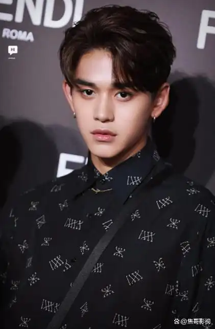 黄旭熙kpop太上皇sm为什么这么捧他