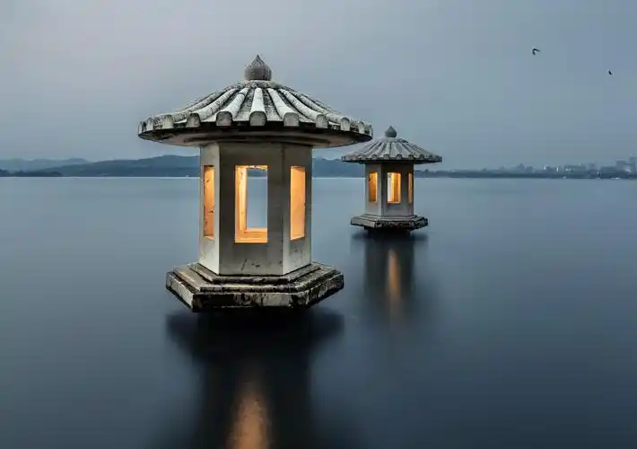 杭州三潭印月攻略,杭州三潭印月门票/游玩攻略/地址/图片/门票价格【