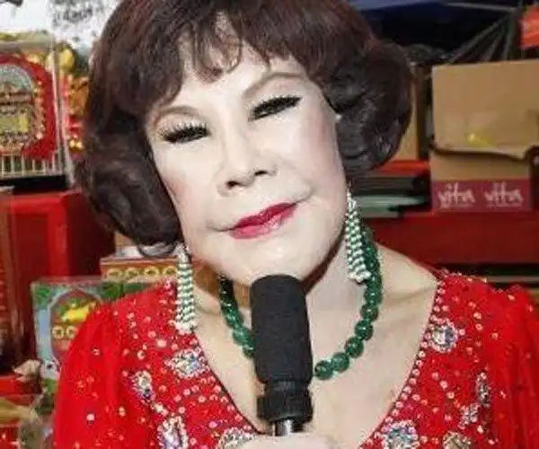 黄夏蕙年轻的时候的照片黄夏蕙在娱乐圈洋相百出博人眼球