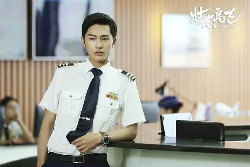 《壮志高飞》曝"带你回家"版撤侨特辑 陈乔恩郑恺携手营救同胞