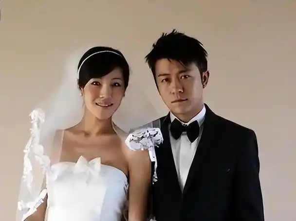 其实林雨申的名字本来是叫做林申但和妻子结婚之后就把名字改成了