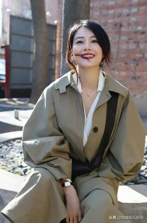 bobo头短发怎么扎好看,bob头怎么扎头发(国民女神高圆圆换发型)