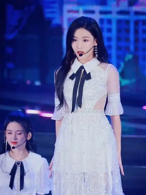 mv:别来无恙歌曲:别来无恙出镜99:孙芮,陆婷,宋昕冉,林思意,王晓佳