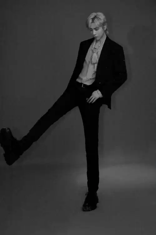 刘宇宁腿好长##你好星期六