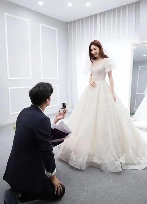 儿子才1岁,曾经的金童玉女走到这一步|相爱|出轨|张天爱|模范夫妻