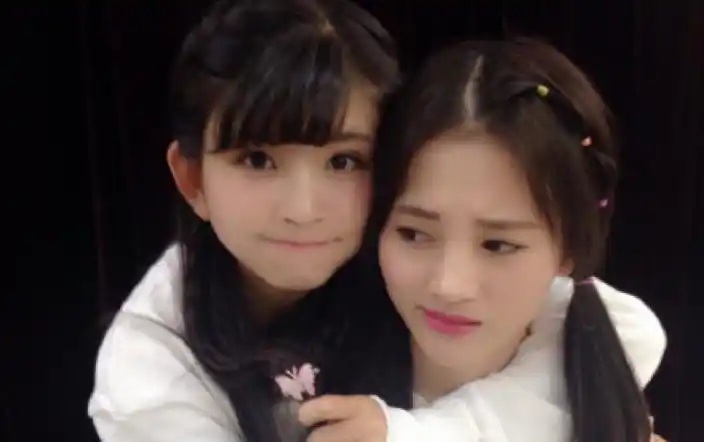 【四鞠】【林思意x鞠婧祎】朵朵带纳豆去小四房间玩,小鞠也在.