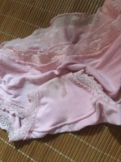 6周4天少量出血怎么办一觉睡醒居然发现内裤上有几滴_妈妈网孕育社区