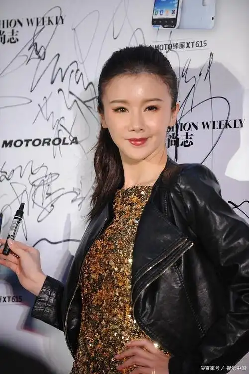 演员孙菲菲发文控诉在拍摄电影《血色恋情》时遭遇导演张汉杰策划的