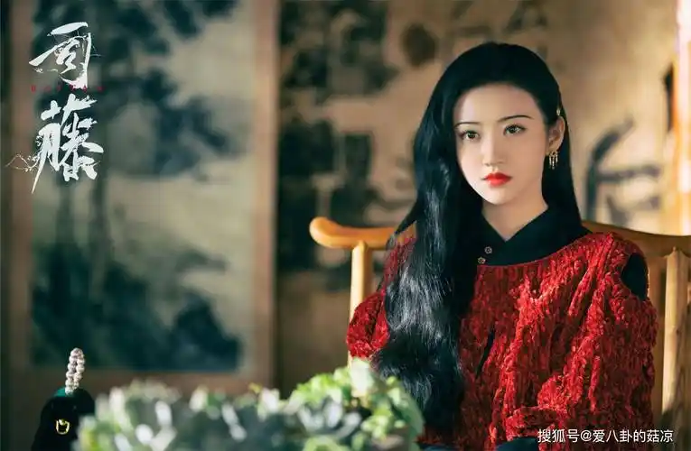 原创景甜手握两部待播新剧刑侦悬疑古装仙侠你最期待哪个角色