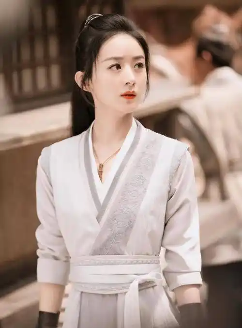 原创肖战赵丽颖被暗算女方为还人情接手长相思却遭有心人针对