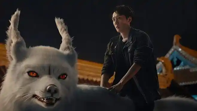 二代妖精之今生有幸:小白中箭身受重伤,幸好贾冰冰及时赶到-影视综