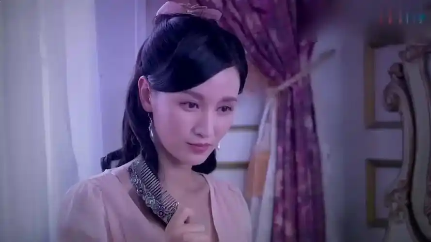 情定三生张檬把蔷薇收为自己的丫鬟以博得朱一龙的注意!