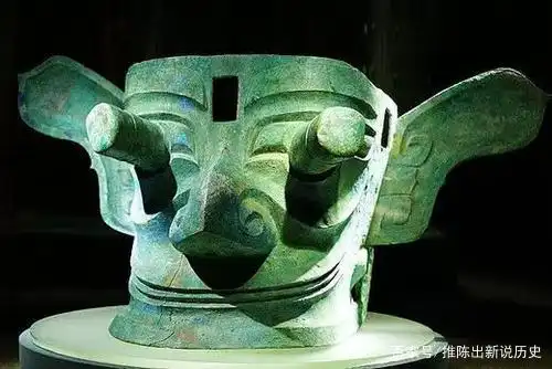三星堆"千里眼"青铜人面像