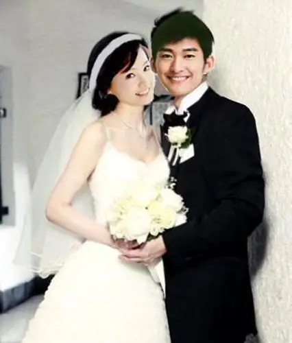 张翰郑爽分手?网友曝两人亲密合照结婚传闻满天飞