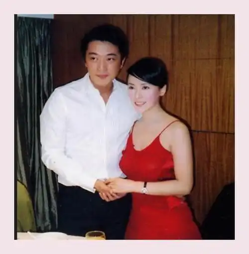 提及田小洁,这位毕业于中央戏剧学院的演员,虽然面孔让人熟悉,但名字