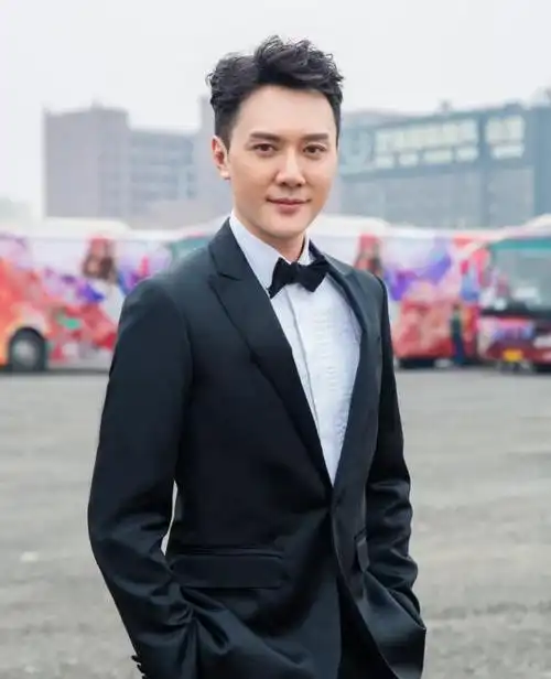 离婚3年再看赵丽颖和冯绍峰的较量发现魔高一尺道高一丈