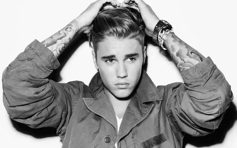 想知道justin bieber最喜欢&讨厌的事是什么吗?