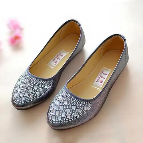 i老北京布鞋女单鞋时尚浅口水钻尖头平跟套脚o鞋女软底休闲工2022