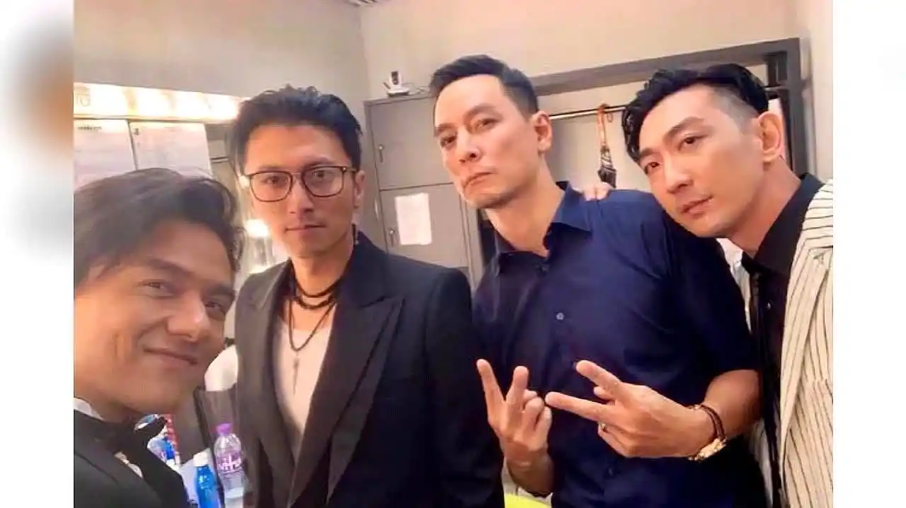 美男齐聚!冯德伦吴彦祖谢霆锋李璨琛重聚引青春回忆