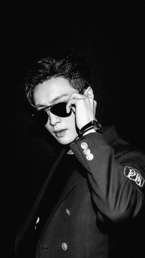 张艺兴黑白写真高清iphone手机壁纸