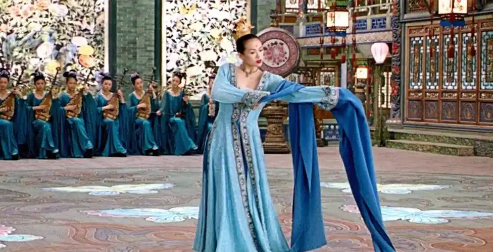 《十面埋伏》刘德华留住章子怡,什么手段都使出来,太卑鄙了_小妹_飞刀