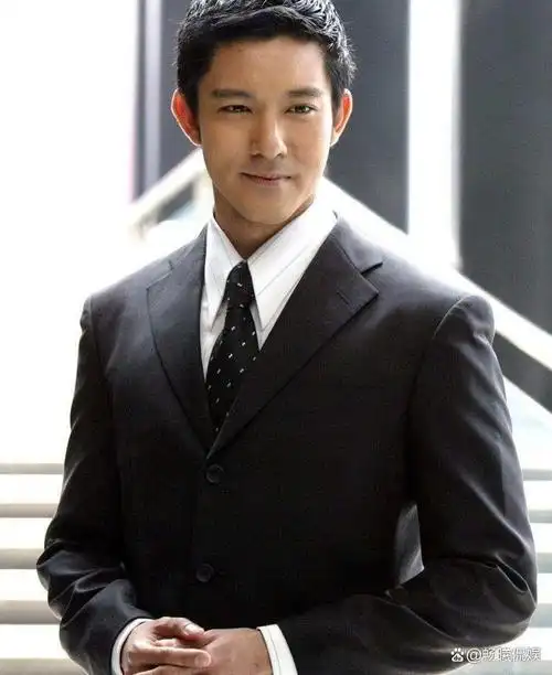 07明道提到台湾偶像剧中的霸道总裁,就不得不提明道.