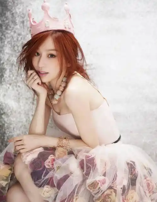 "甜心教主"王心凌近照曝光,39岁长相依旧甜美_生活_照片_社交