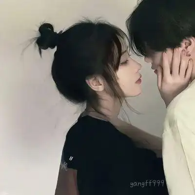 真人一人一半情侣头像_真人一人一张情头_第8页_qq头像_我要个性网