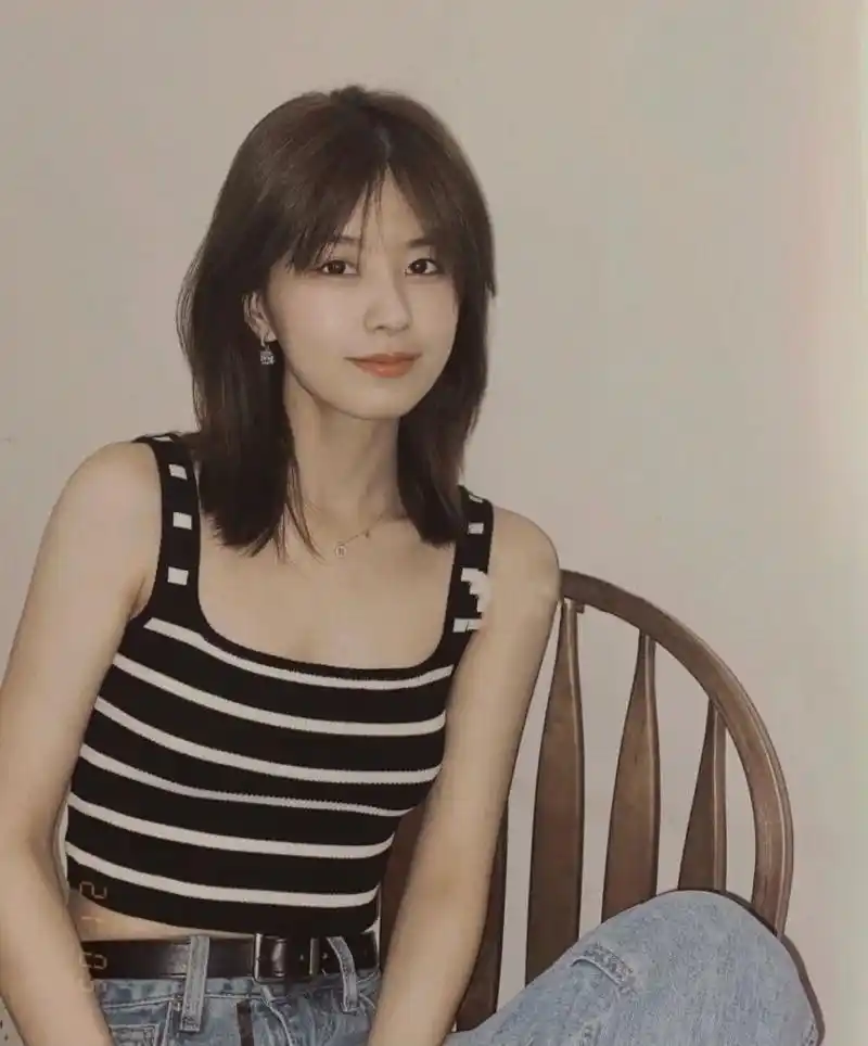 超适合方圆脸女生减龄发型/还能再剪无数次 73"齐肩锁骨发"风格百变