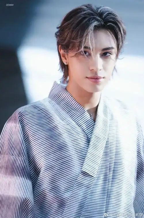 这个日本帅哥长我审美上了