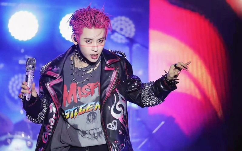 小鬼王琳凯的 空气吉他 引发争议!