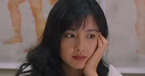 周慧敏,被誉为"玉女掌门人",无疑是上世纪90年代最美的女星.