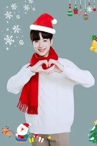 赖冠霖花式比心,送给每一个处于痛苦,烦恼或开心的人,新年快乐