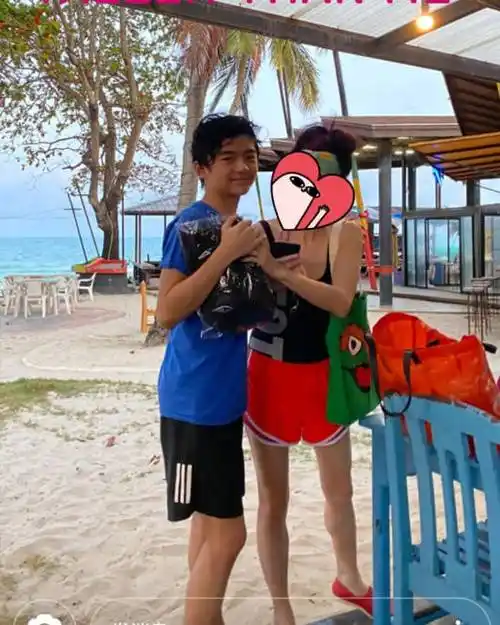 14岁的谢振轩:长得越来越像爸爸谢霆锋,与弟弟可继承10亿家产_张柏芝