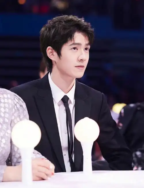 刘昊然男友天花板