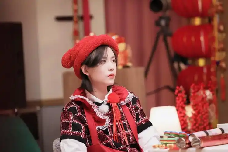 陆柯燃版小红帽美翻了,好适合新年壁纸#向全世界安利陆柯燃#陆柯燃