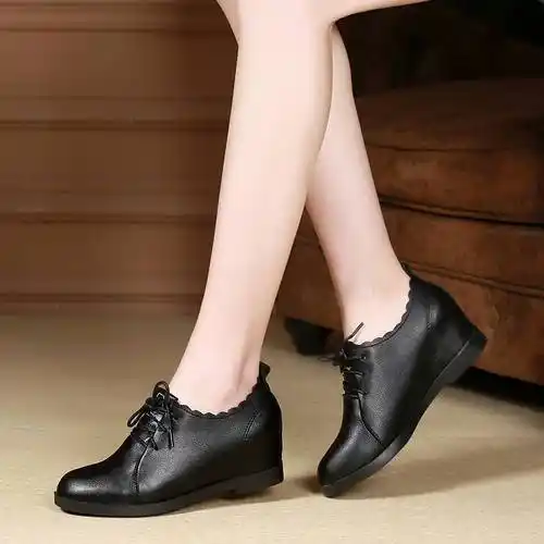 内增高女单鞋2021新款春夏季百搭休闲女士皮鞋中年舒适软底妈