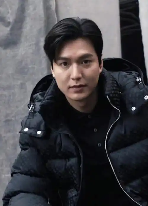 "馒化"!李敏镐近照曝光 发福明显