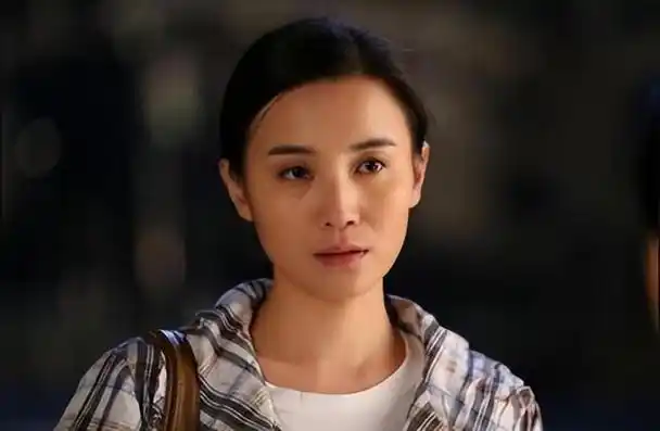 该剧获得了口碑与收视双丰收,宋佳也因此真正跻身一线女演员之列.