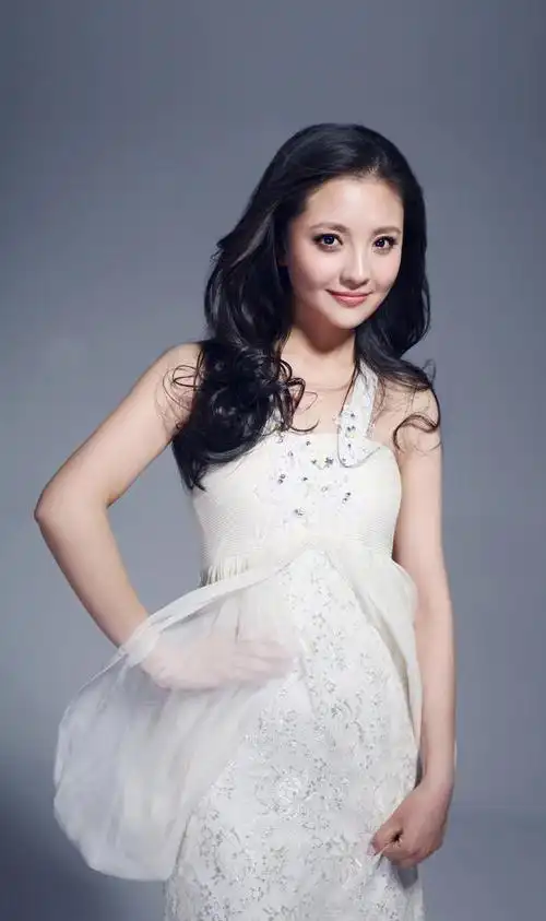 孙茜(中国内地女演员)_石塘网