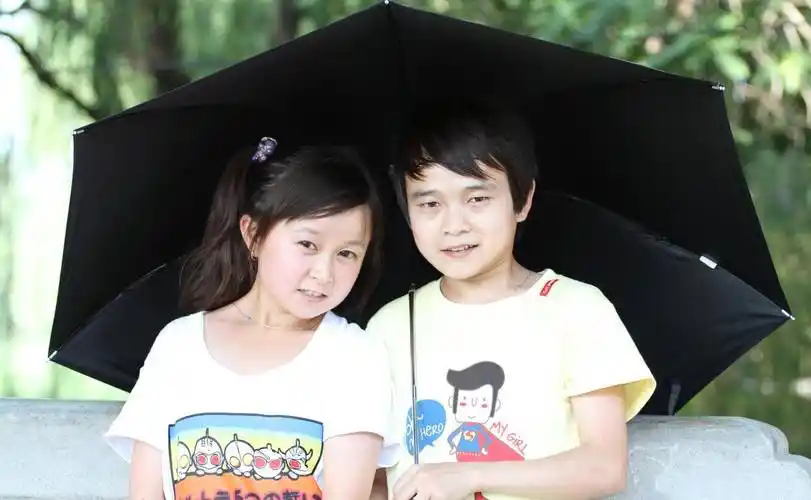 朱洁:34岁身高1米28,丈夫秦学士是高材生,结婚11年不能收孩子_母亲