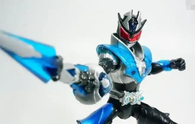 铠甲勇士风鹰铠甲霸气十足已不是辅助的身份