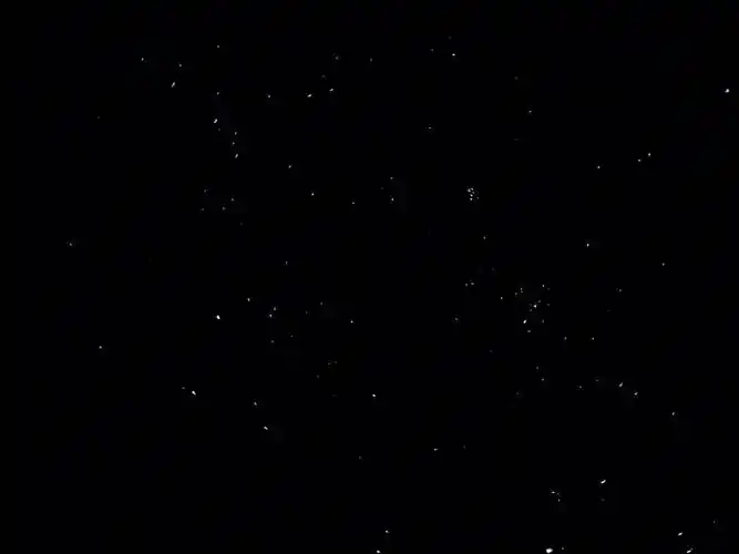 今夜繁星闪烁,星星是真的,月亮是假的78