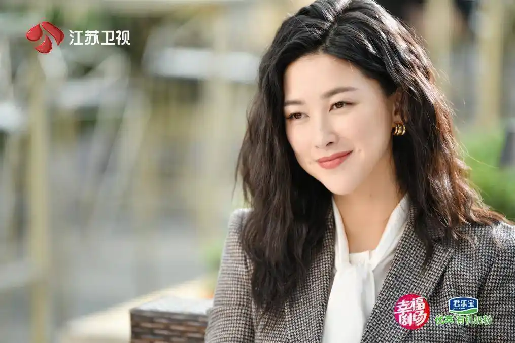 冬晓是一个在成长中自愈的角色|打开生活的正确方式|朱珠|电视剧_新浪